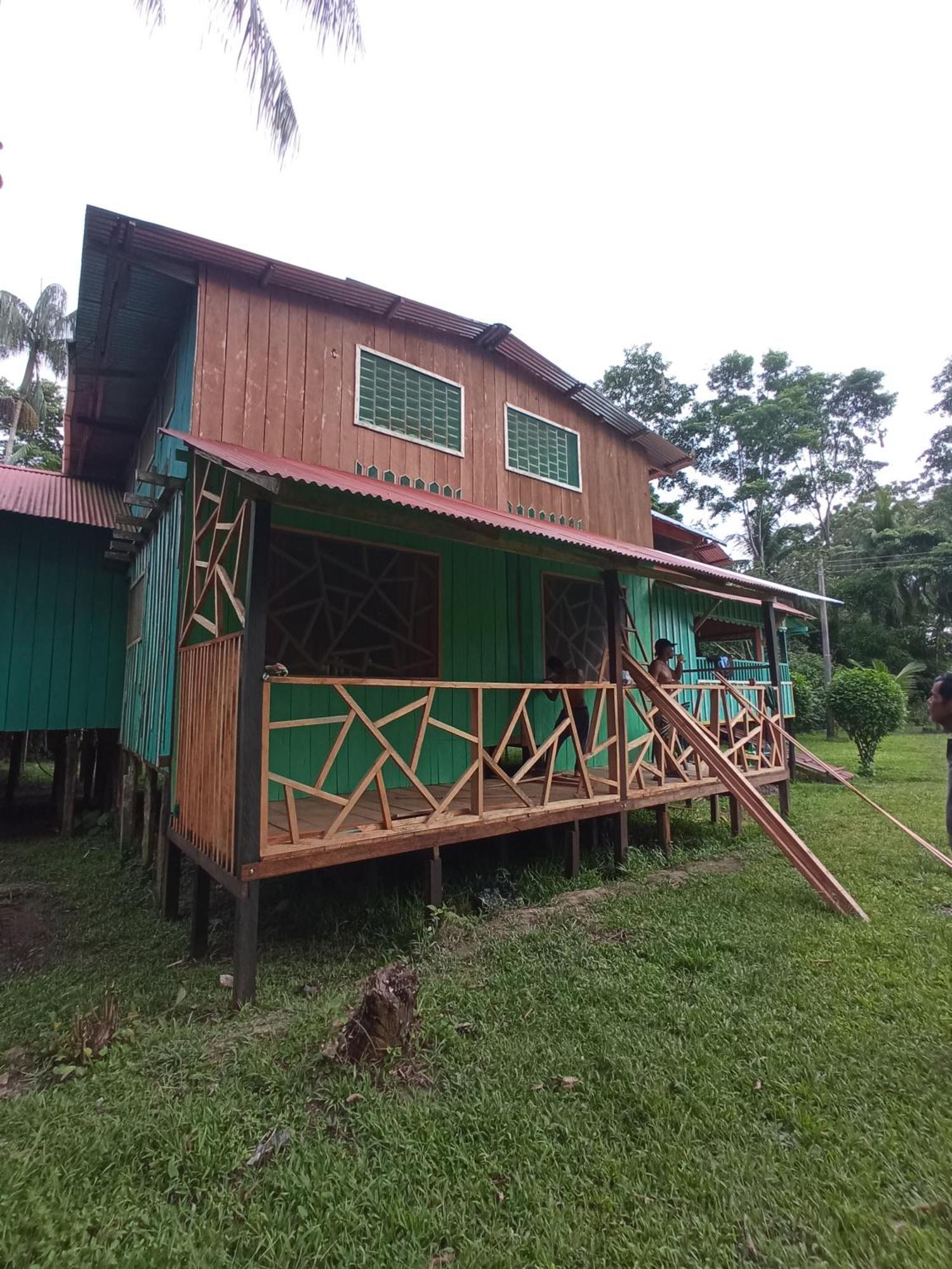 Hostal Buho Amazonas Tours レティシア エクステリア 写真