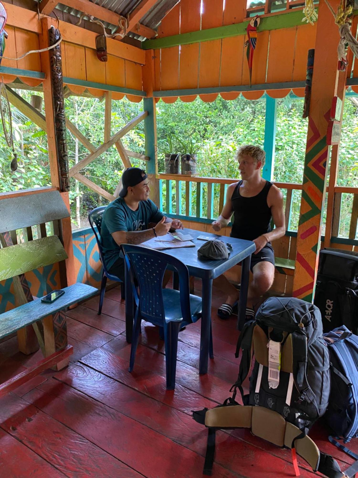 Hostal Buho Amazonas Tours レティシア エクステリア 写真