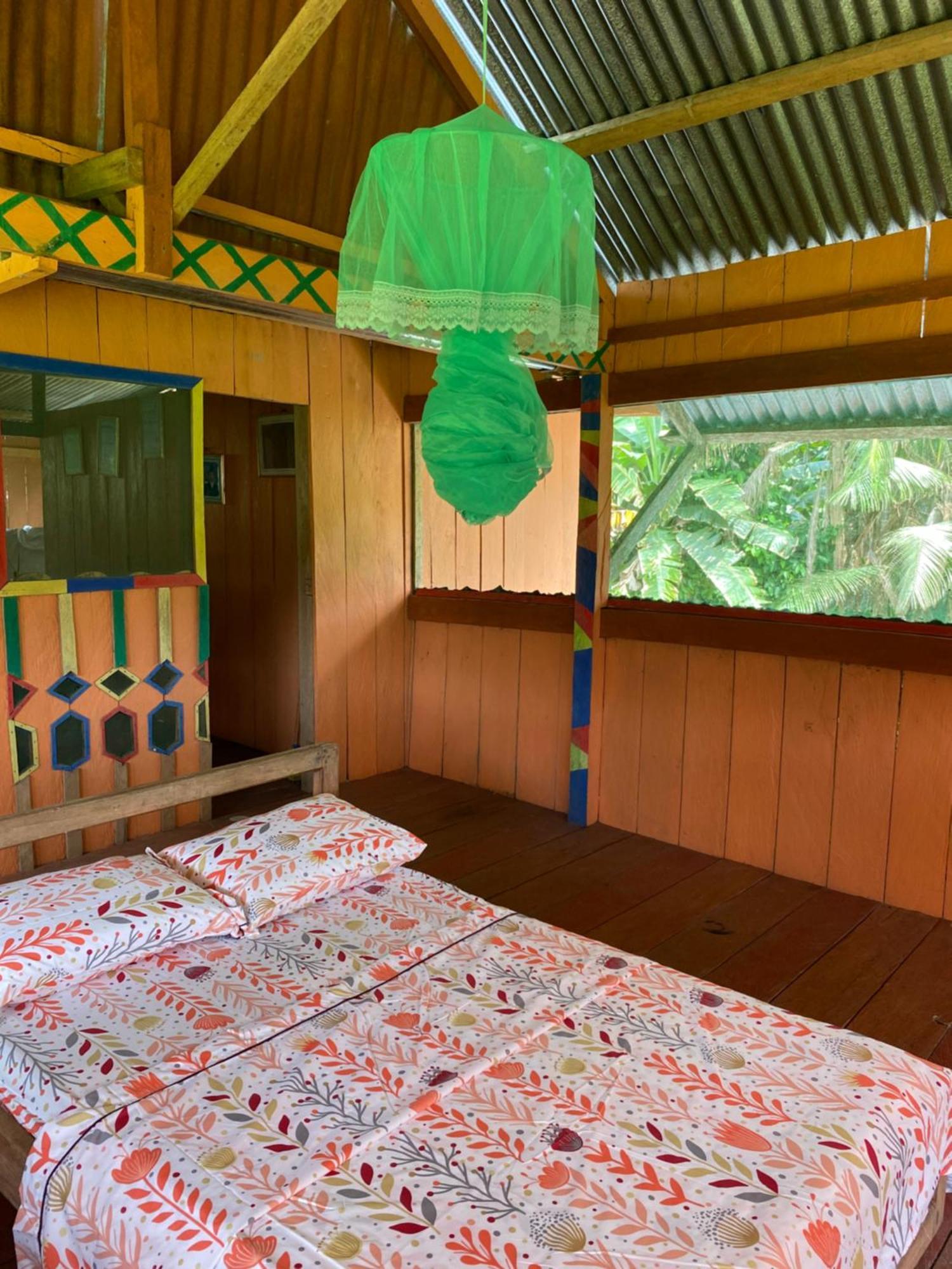Hostal Buho Amazonas Tours レティシア エクステリア 写真